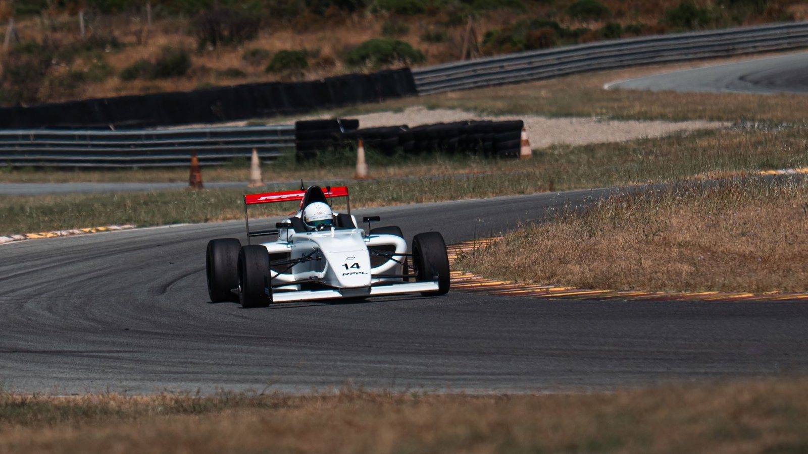 Race Image 3